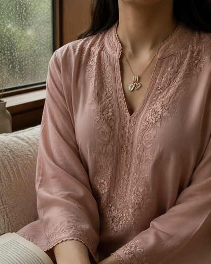 ROMANCE NEEDS GOOD JEWELLERY