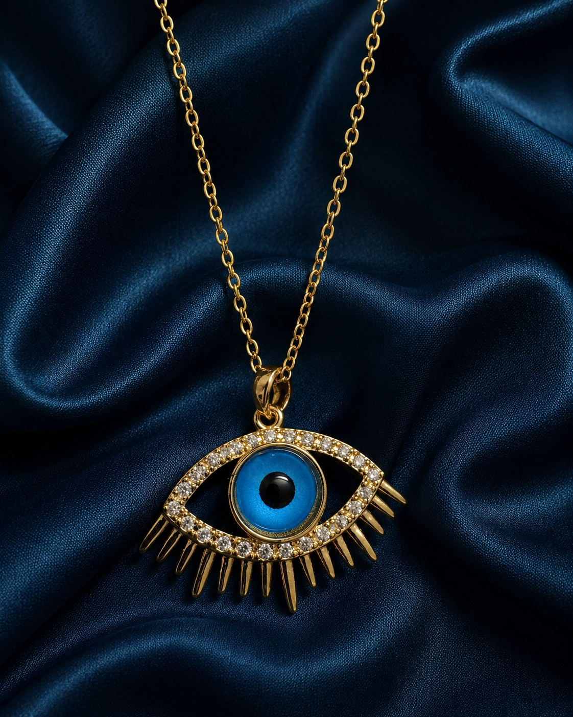 THIS EYE JUDGES QUIETLY