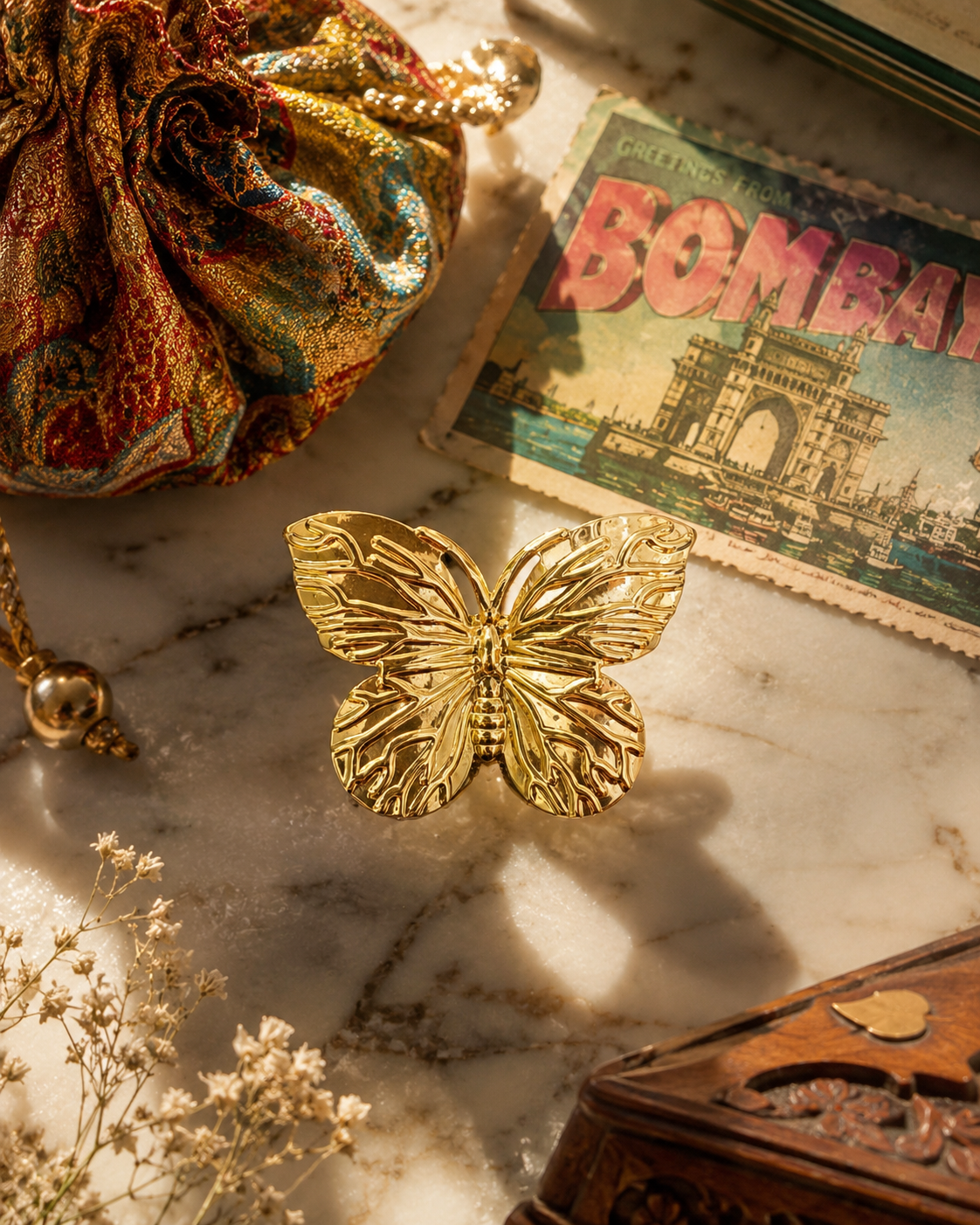 THE WINGS CAUGHT GOLD