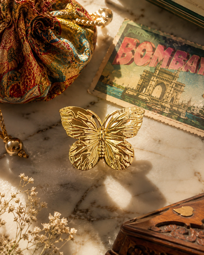 THE WINGS CAUGHT GOLD