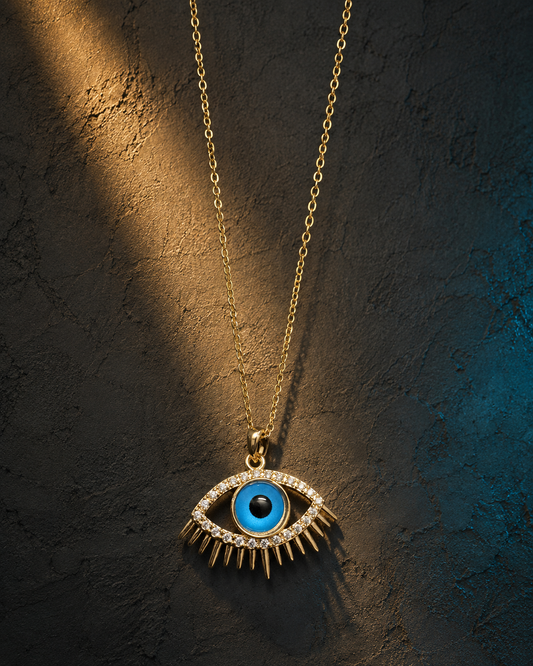 THIS EYE JUDGES QUIETLY